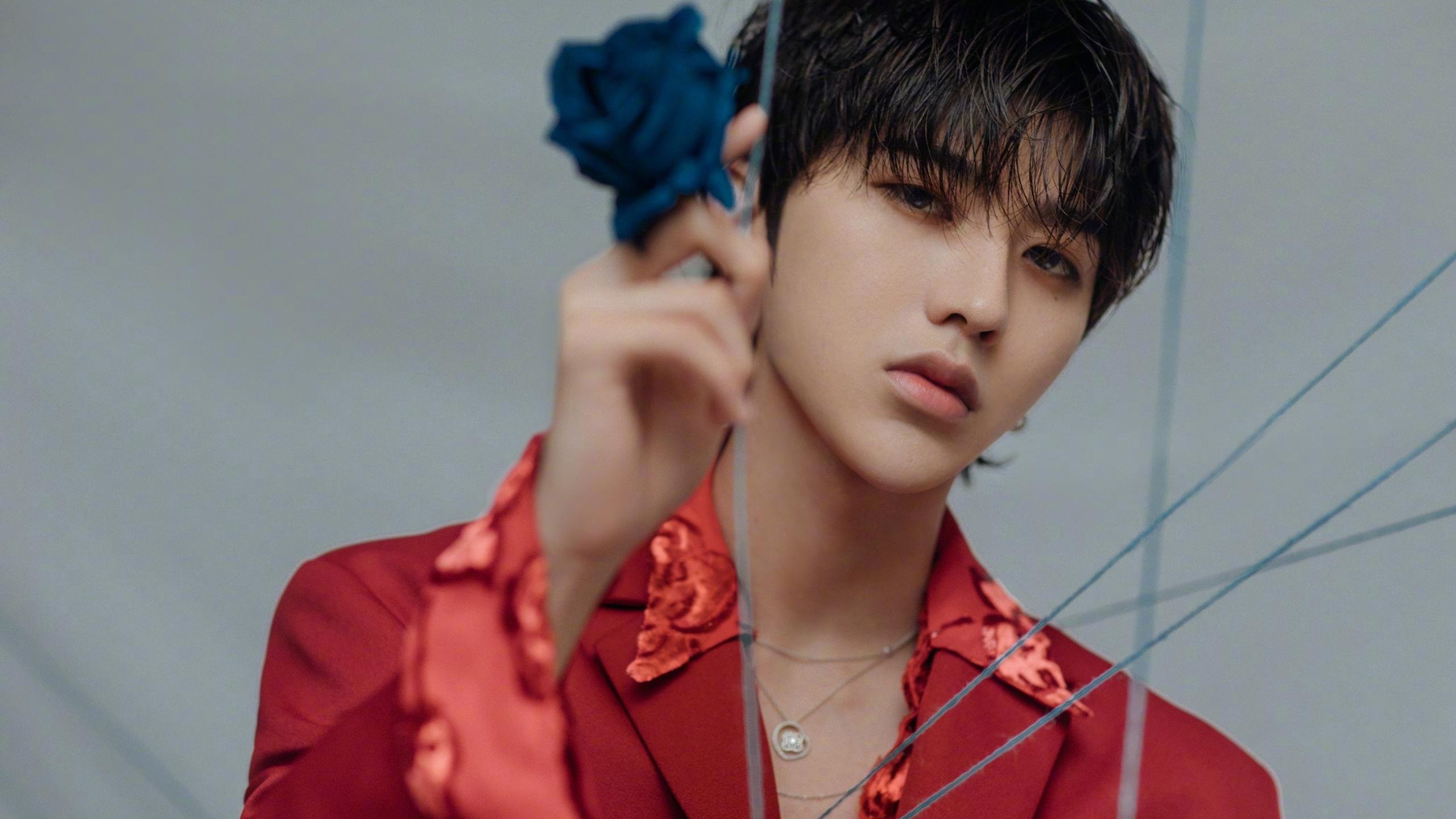 冠军争夺关键战役回放热搜，经典镜头被高频播放，冠军争夺赛小游戏